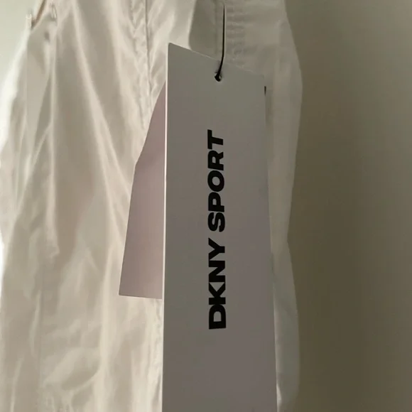 DKNY Women's White Cargo Pants - Picture 3 of 5
